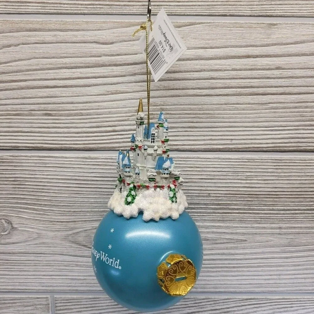 Disney World Christmas‎ Ornament Cinderella Castle Blue Glass Snowflake Ornament
